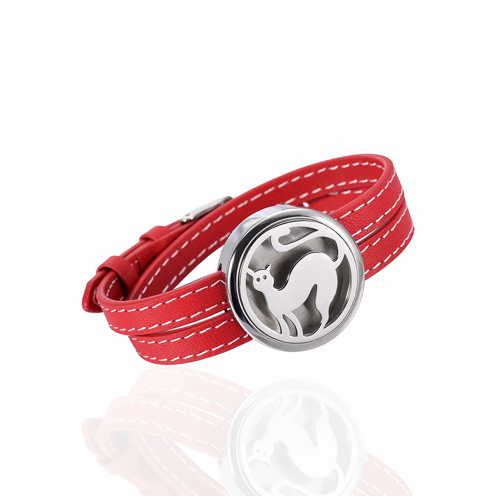 316L stainless steel magnetic graceful cat lockets 30mm aromatherapy bracelet essential oil diffuser locket Bangle with 12 pads | Украшения
