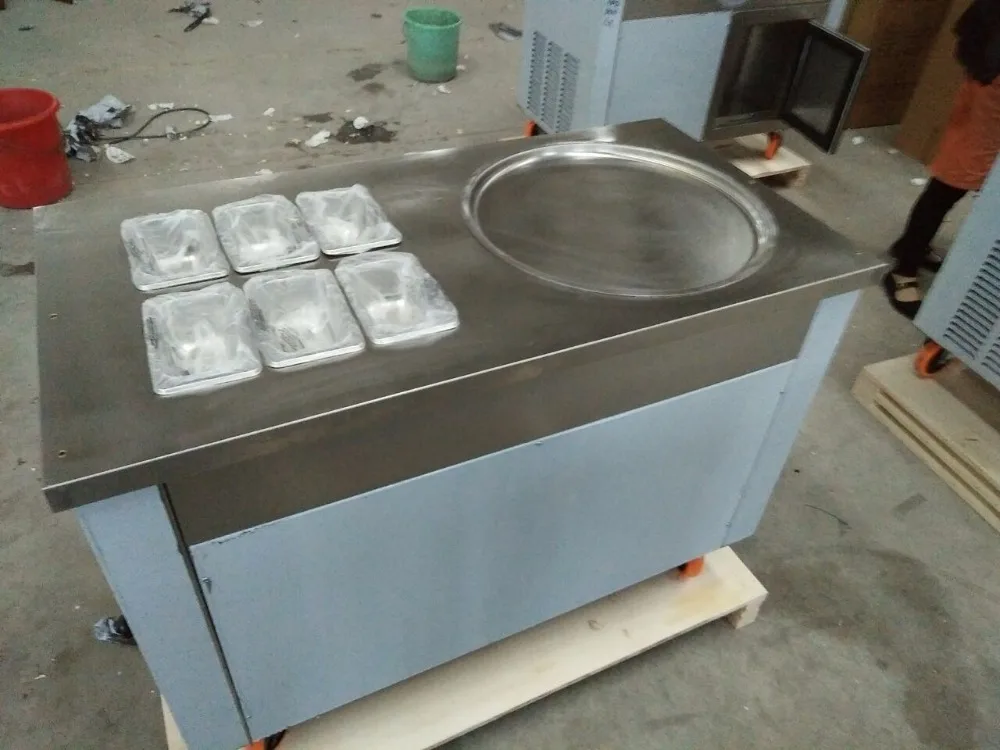 Машина для приготовления жареного мороженого с шестью фруктовыми баками