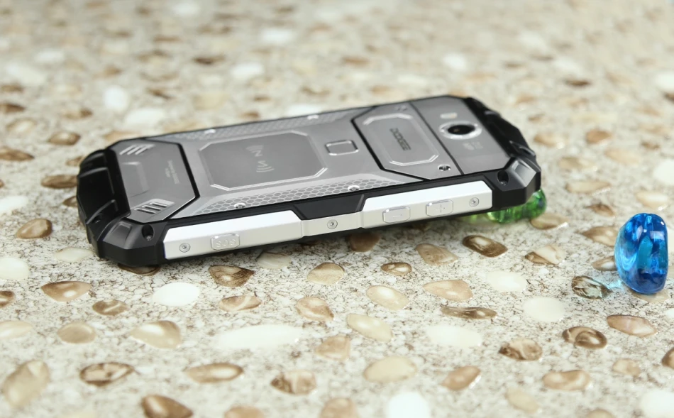 Быстрая на год DOOGEE S60 IP68 водонепроницаемый пылезащитный Мобильный телефон NFC 5580 мАч 6 Гб 64 Гб Helio P25 восьмиядерный смартфон