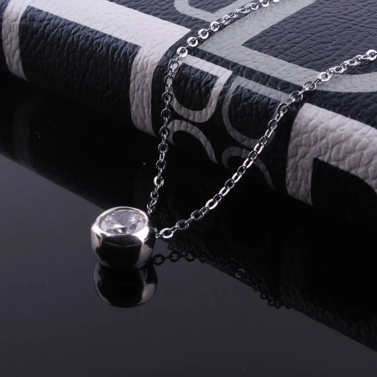 Высокая имитация серебро кулон 2 карат Круглый Круг восемь сердца стрелка