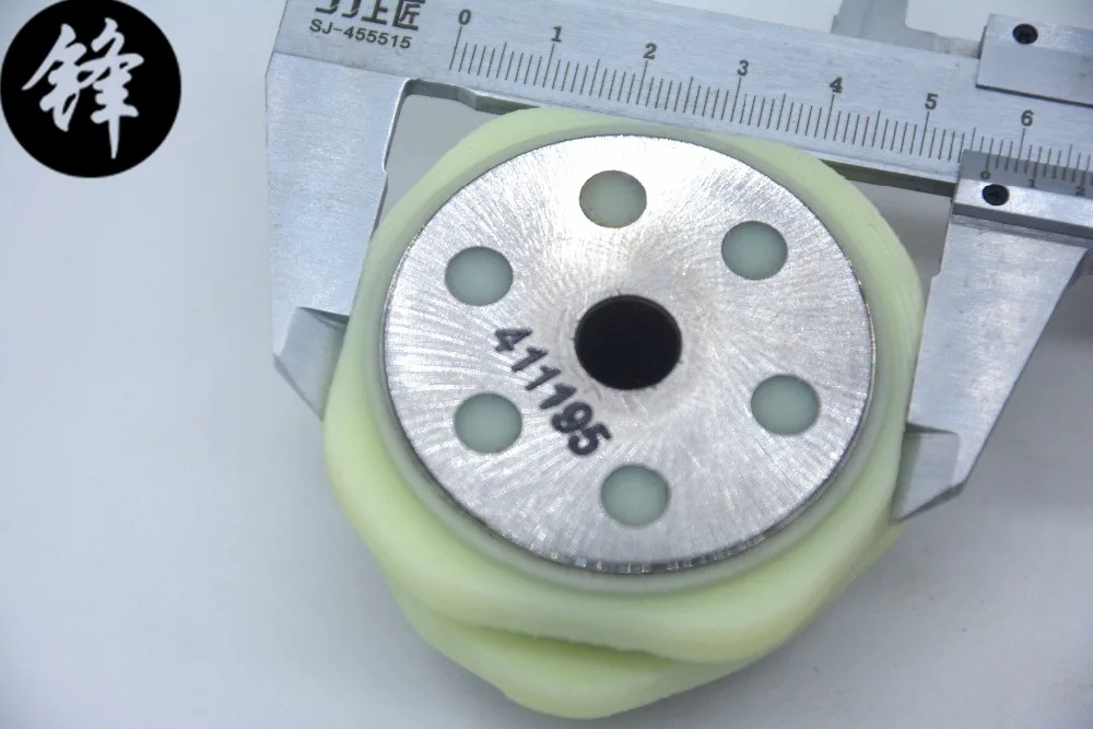 

Резиновая швейная машина с двумя слоями зигзага, швейная машина, аксессуары для шитья, хорошее качество, 411195