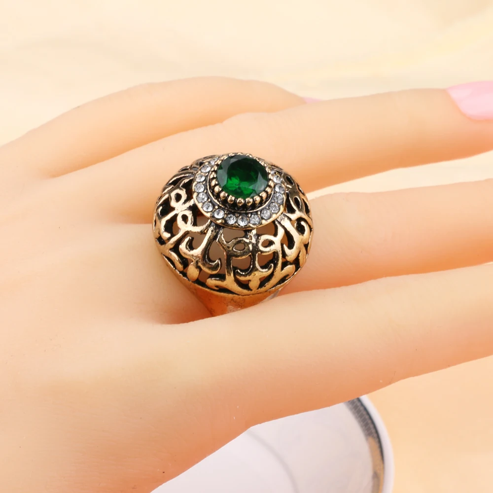 Женское большое кольцо Kinel винтажное золотистое из Дубаи с кристаллами цветами