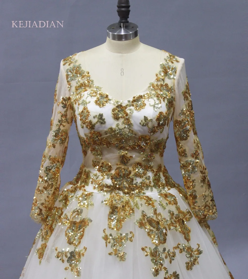Vestidos De Boda размера плюс Удивительное белое свадебное платье расшитое золотистым