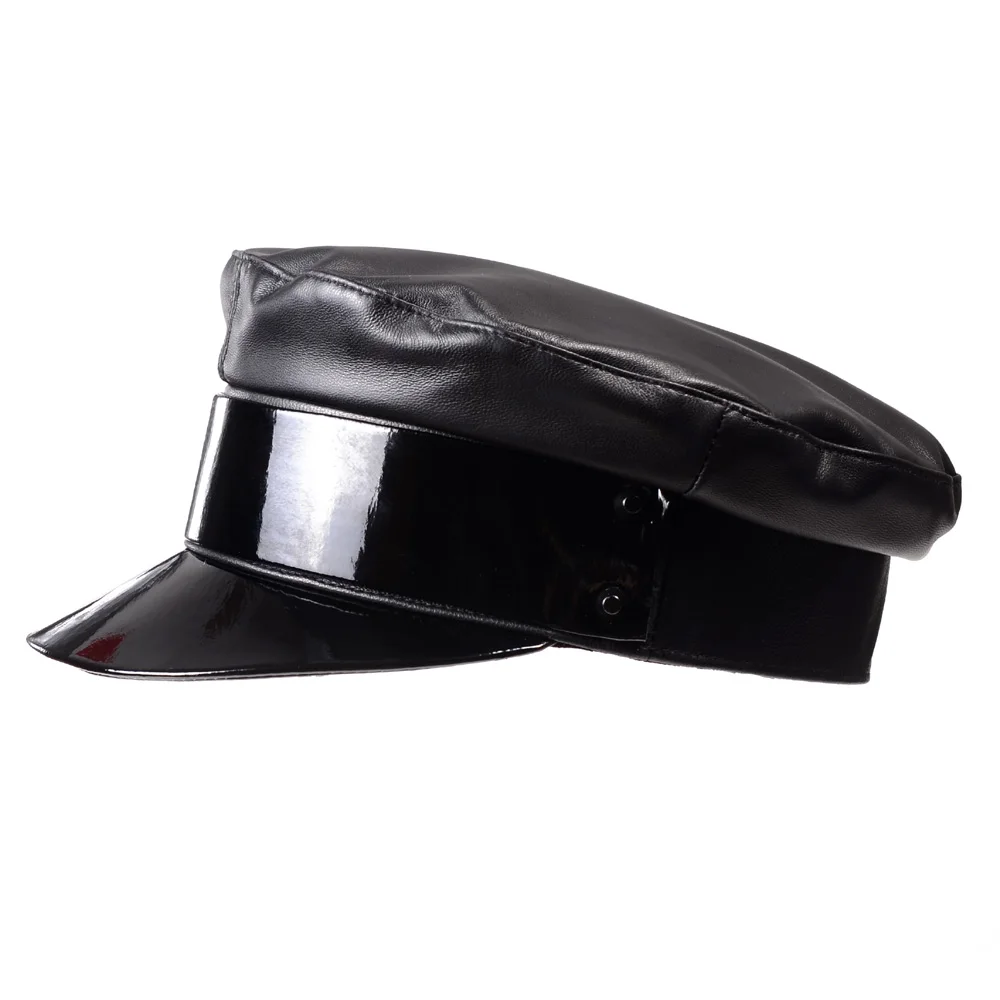 Берет женский из лакированной кожи с заклепками в европейском стиле