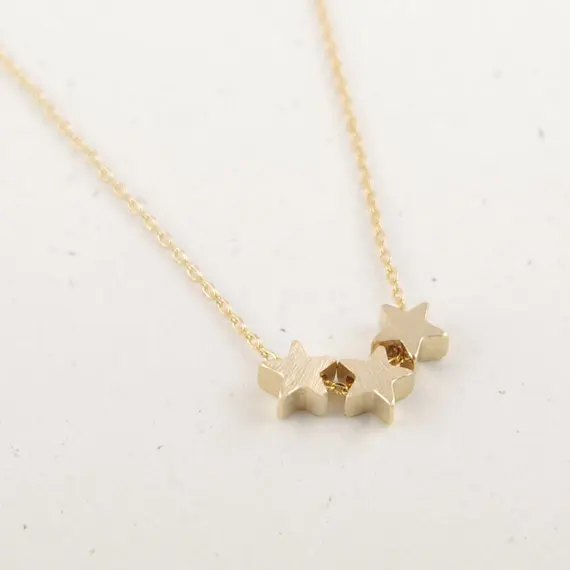 Модное женское ожерелье с кулоном в виде трех звезд рождественский подарок |