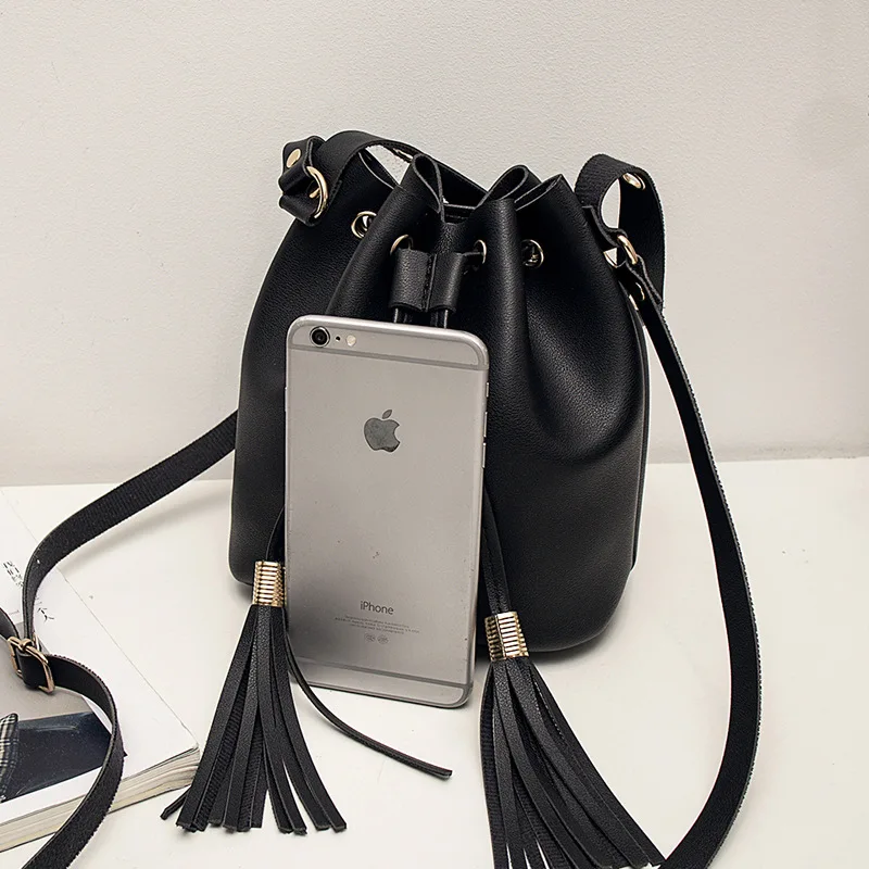 Мини сумка через плечо для женщин сумки мессенджеры с кисточками женская из