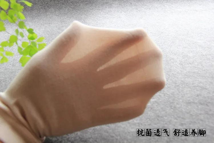 

Woman Spring Plus Size Solid 80% Silk Antibacterial Breathable Sock Female Summer Stretch 80% Silk Sock Lady Autumn Socks