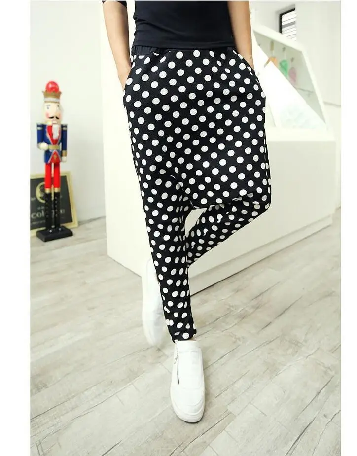 

Summer New Men's 9 Casual Pants Middlelowlevel Print Harem Pants Fashion Black And White Dots Big Crotch Pants Singer Costumes