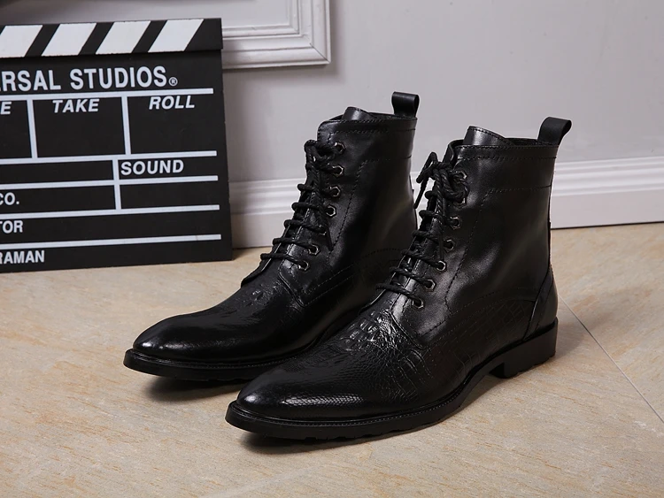 

New 2018 Full Grain Leather Boots Retro Wedding Mens Shoes Lace up Pointed toe Flats Ankle Boots Man Plus Size 38-46 Moccasion