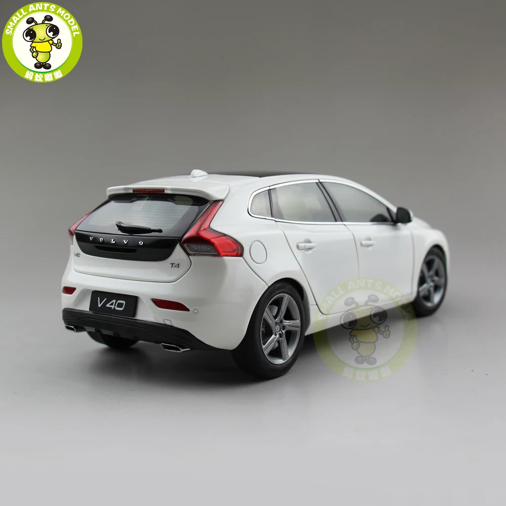 1/18 Volvo V40 универсал хэтчбек литая модель автомобиля Модель игрушки дети мальчик девочка подарок