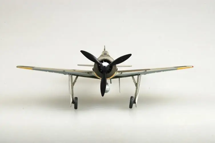 Вторую мировую войну Fw 190 Shrike черного цвета на каблуках высотой 5 commander Пособия по немецкому языку самолет 1/72 не литья под давлением easy model