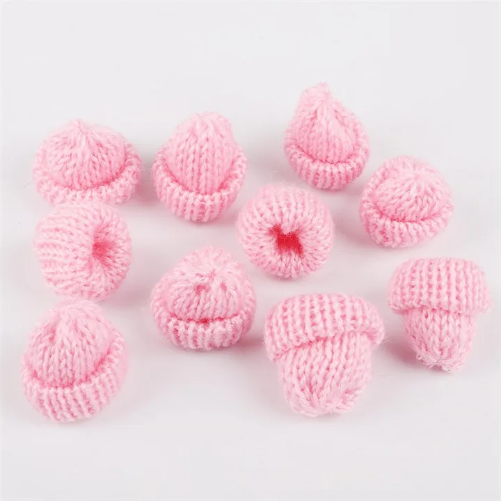 Pink Mini Hats 10 шт цветные вязаные мини-шляпы DIY ремесленные принадлежности головные уборы одежда игрушки куклы Декор Детские ручные Скрапбукинг искусство маленькие шапки - Цвет: Pink Mini Hats