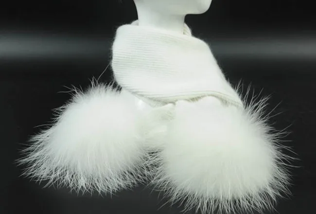 Scarf white M Новая модная детская шерстяная вязаная шапка, шарф, комплект из 2 предметов, зимняя теплая детская шапка с помпонами из меха енота для маленьких мальчиков и девочек, мягкая шапка, шарфы - Цвет: Scarf white M