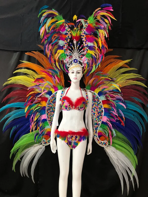 Посмотреть все товары для вечеринок на фестивале La FESTA La Maschera IL