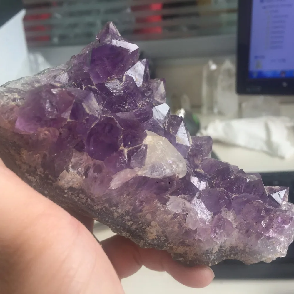 442 г натуральный Purply аметистовый геодезический образец кристаллы продукты оптом