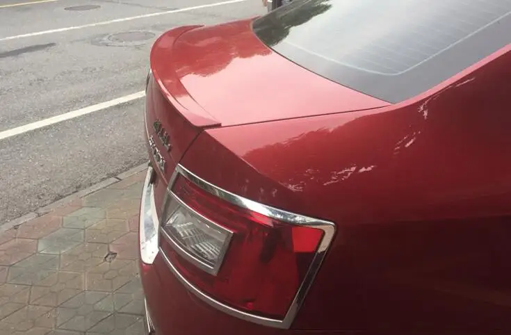 Горячая продажа ABS праймер черный белый красный и ect Цвет задний спойлер для Octavia