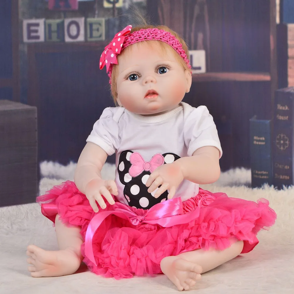 

fashion bebe reborn doll 55cm Baby girl Dolls Silicone Boneca Reborn Brinquedos Bonecas children's day gifts toys bed time plama