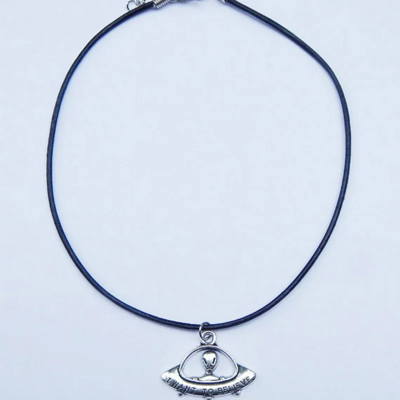 Ожерелье с подвеской UFO alien ожерелье в виде космического аппарата новейшая модель