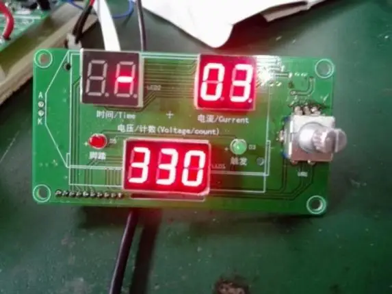 100A 40A светодиодный электронный цифровой светодиодной лампой один импульсный точечный сварочный агрегат контроль модуль, триггер переключатель для DIY аккумуляторная машина для точечной сварки с самонастраиваемым устройством на переключатель