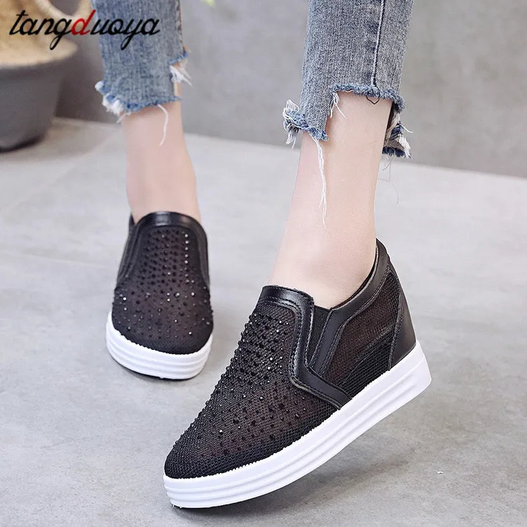 Стразы обувь на платформе женская высокой танкетке летняя дышащая повседневная