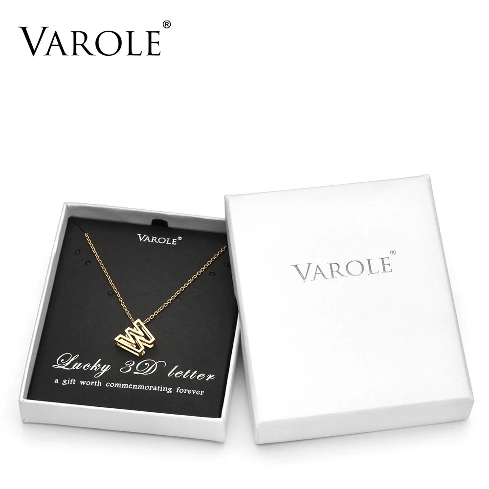 VAROLE 16 дюймов ожерелья-цепочки и подвески для женщин 3D матовая отделка A-Z БУКВЕННОЕ колье с буквами алфавита ювелирные изделия из нержавеющей стали с подарочной коробкой - Окраска металла: W with Box