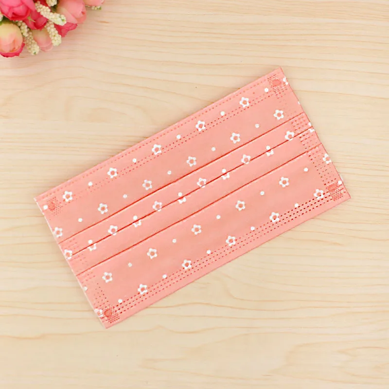 4 10 шт./компл. Пёс из мультфильма одноразовые маски Kawaii печатных трехслойная Нетканая пыли Защитная маска, способный преодолевать Броды для взрослых детей обувь для мужчин и женщин - Цвет: 4