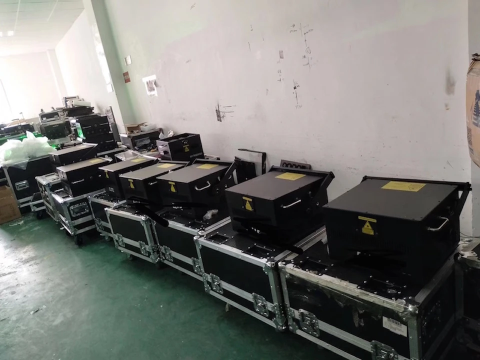 Flightcase+ Лазерный свет человека RGB 10 Вт лазерная танцевальная система 10 Вт многоцветная шоу лазерных людей прожектор dmx Диско Огни sd ILDA dmx
