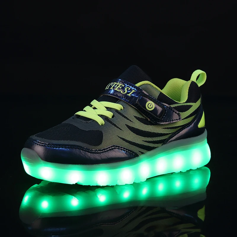 Новинка 2018 детская обувь хит продаж светящаяся с подсветкой спортивная для