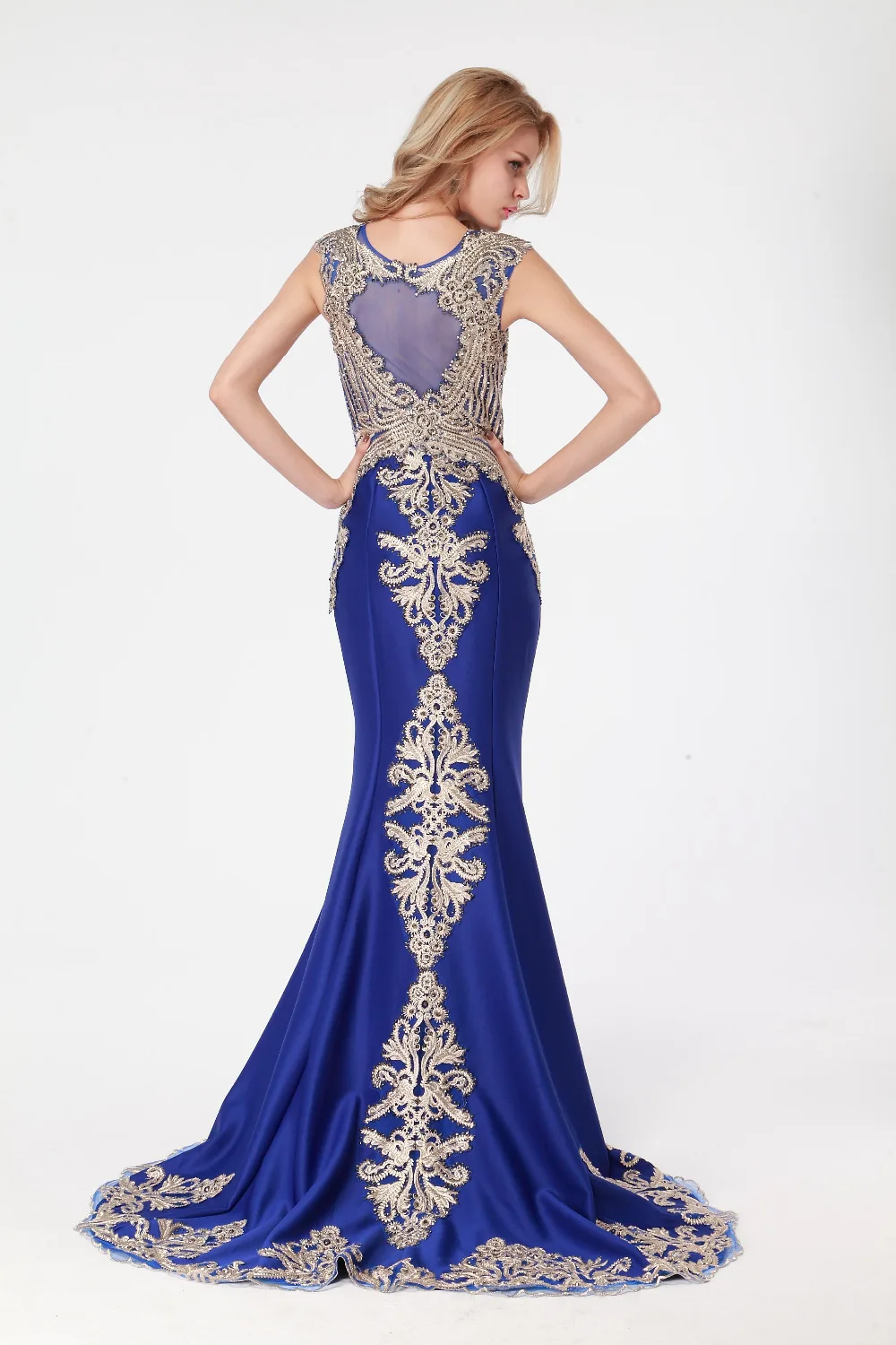 2017 100% Настоящее Изображения Элегантный Русалка Royal Blue Атласная Вышивка Длинные
