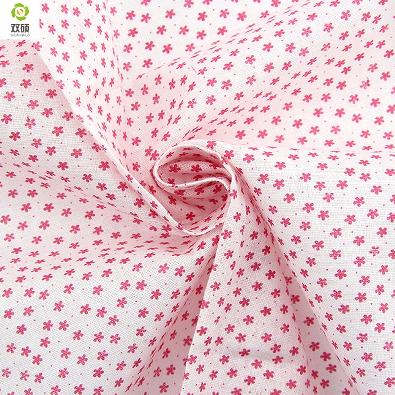 Хлопковая ткань в стиле пэчворк ярко розовая Цветочная дизайнерская четверть