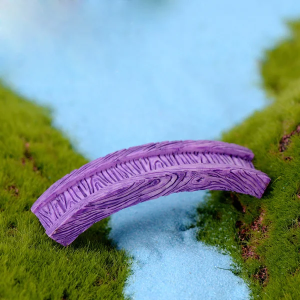 Wooden Bridge Purple Микро пейзаж башня Статуэтка в виде моста модель бонсай Смола ремесло Домашний Декор миниатюрное украшение для сада в виде Феи аксессуары современные - Цвет: Wooden Bridge Purple