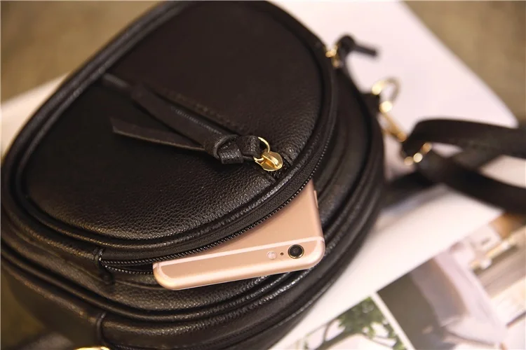 

2020 new women handbags, mini fashion flap, trend Korean version shoulder bag, circular woman messenger bag.