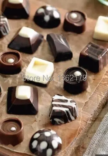 free shipping DIY Christmas 15pcs standard chocolate mold/ pyramide shape /Ice cubes/ soap mold 100% silicone spuare | Дом и сад