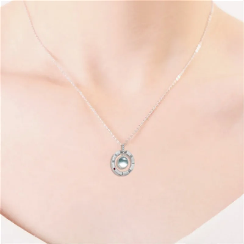 

Letter Necklace 100 languages I love You Projection Pendant Necklace Women Jewelry Collier Femme Bijoux 2019 Best Friends Gifts