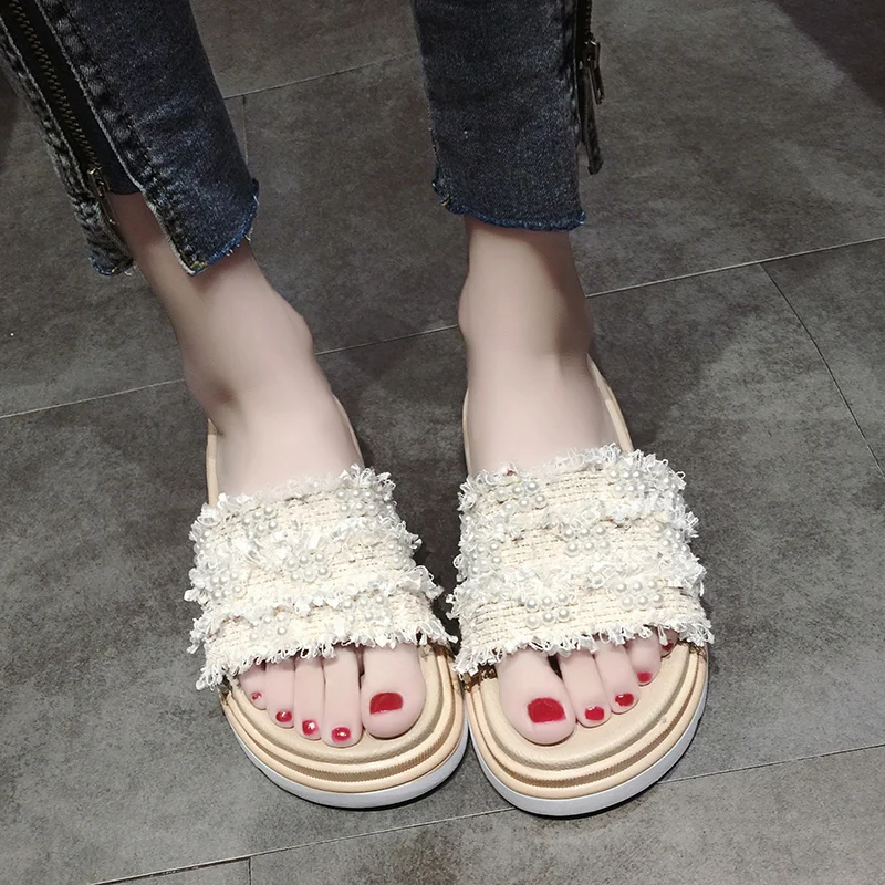 Женские шлепанцы для лета на платформе танкетке с открытым носком дышащие