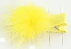 1Pcs Girls Hairpins with Small Fur Pompom Mini Ball Gripper Hairball Pom Hairclips Children Hair Clip Accessorie