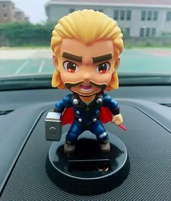 Thor Милое горячее солнечное изображение танцующих фигурок Marvel Бэтмен Treeman цельный качающийся поплавок танцор солнечные игрушки украшение автомобиля подарок - Цвет: Thor