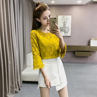 Yellow Новинка, весенне-осенняя свободная кружевная белая женская блузка, топы с длинными расклешенными рукавами, женская одежда, повседневная рубашка с вырезом, Топ T7D012L - Цвет: Yellow