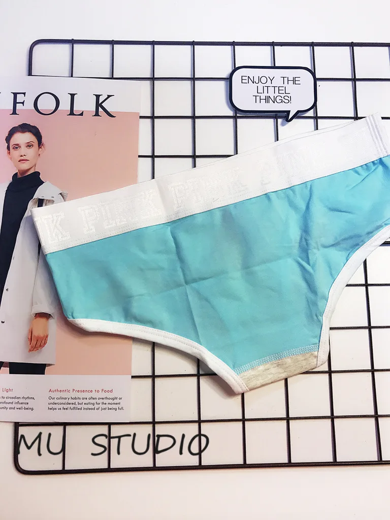 fashionable color matching cute sportswoman cotton fabrics in low waist ladies triangle underwear