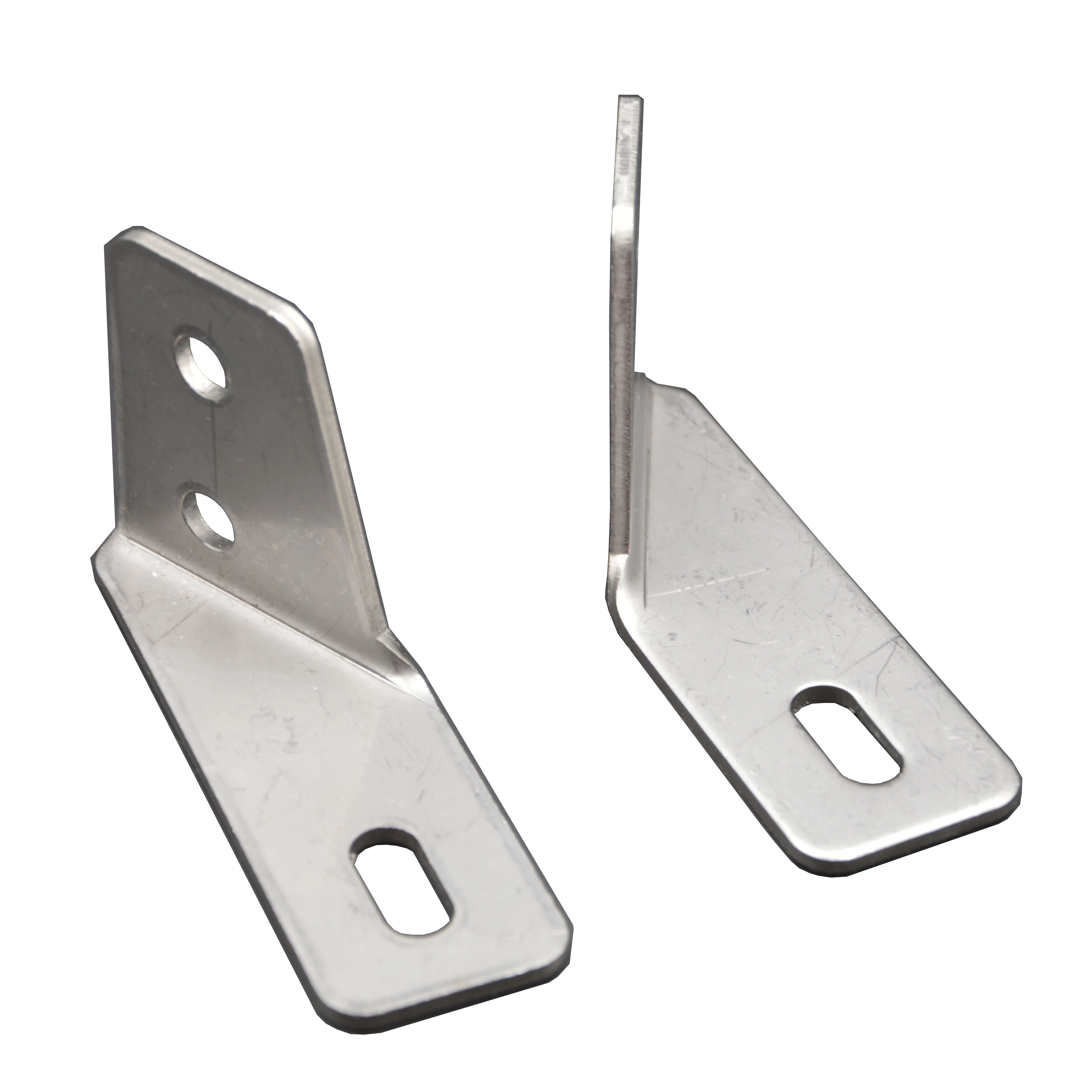 Крепление правой и левой стороны сломанного брызговика сиденья рельсовые