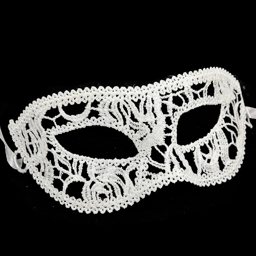 White Lace Sexy Masquerade Mask Catwoman Halloween Cutout Prom Party Accessories Carnival Fancy Dress Costume | Дом и сад