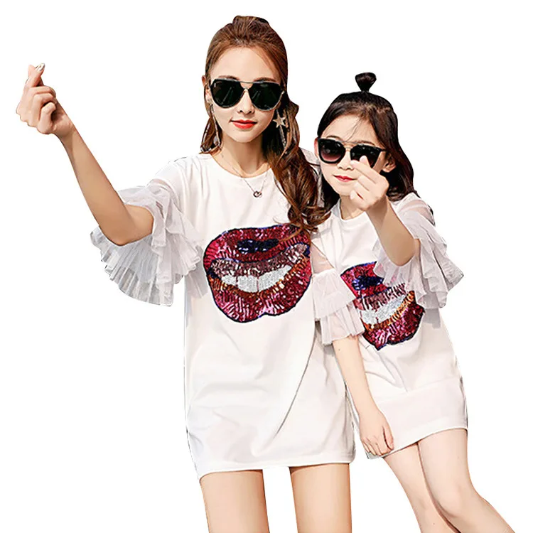 2018 летние однотонные платья для мамы и дочки Одинаковая одежда семьи с рисунком