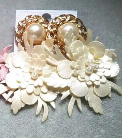 Pearl White Белые и розовые кружевные кожаные серьги с цветком и жемчугом модные ювелирные изделия - Окраска металла: Pearl White