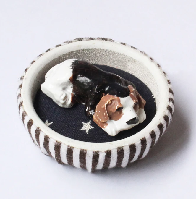 G10-X182 children baby gift Toy 1:12 Dollhouse mini Furniture Miniature rement accessories dog and black nest set | Игрушки и хобби