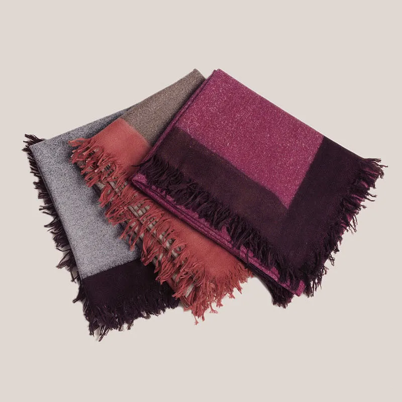 100% овечья шерстяная пряжа с зажимом Женская модная эксклюзивная фотосессия 4