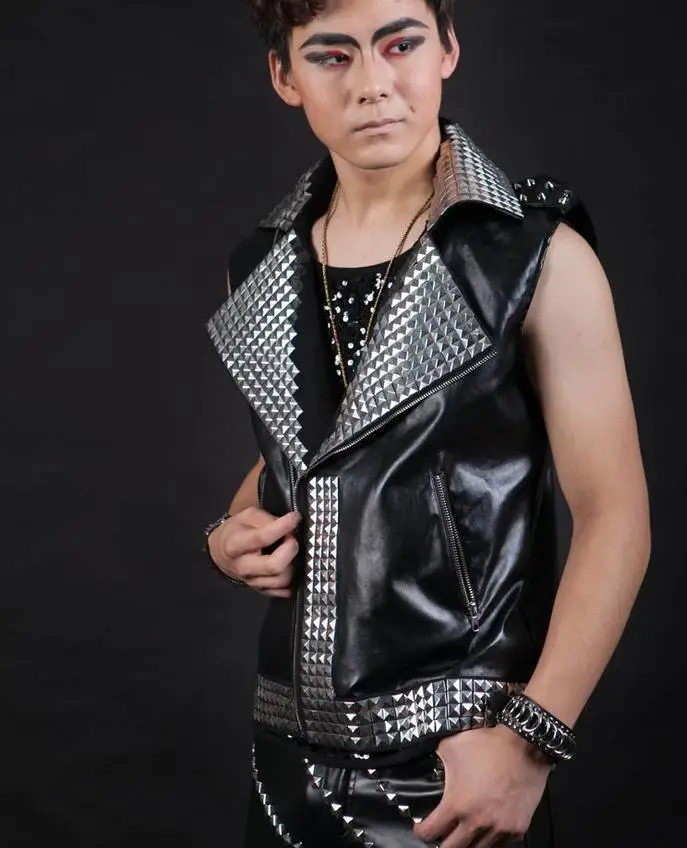 Черная певица сценическая рок мотоциклетная мужская жилетка с заклепками без