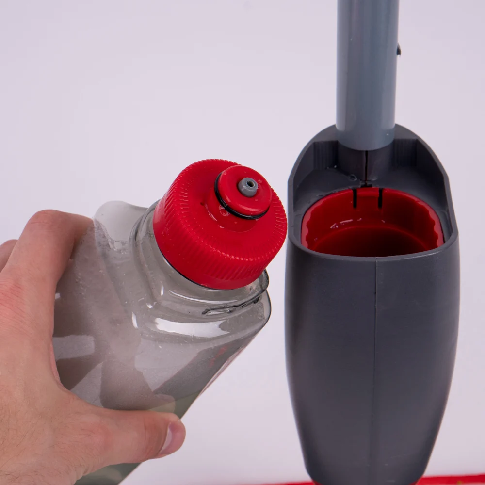 Швабра с резервуаром для воды вращение на 360 градусов насадкой из микрофибры и