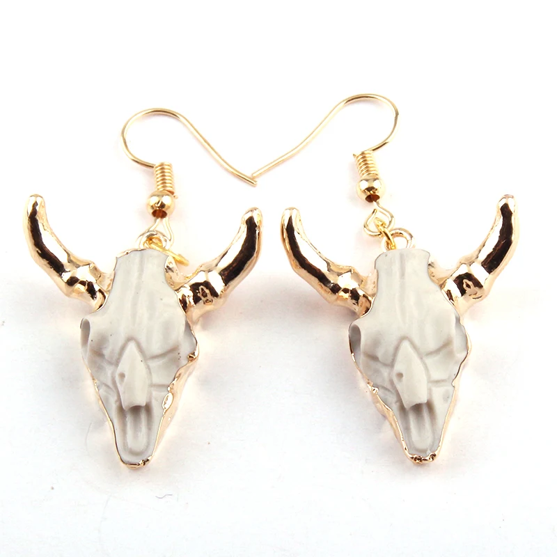 

Free Shipping Fashion Horn Pendant Earring
