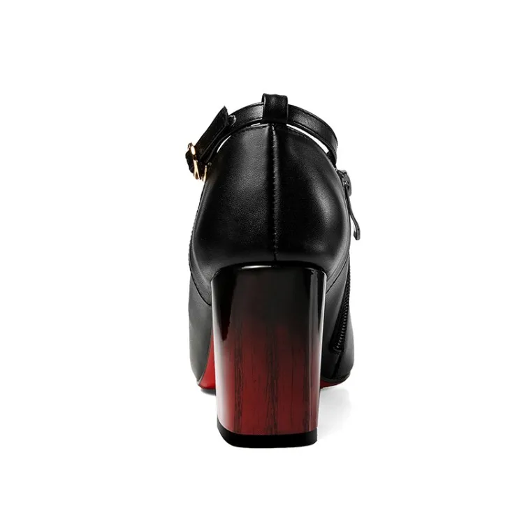 

Women's Shoes