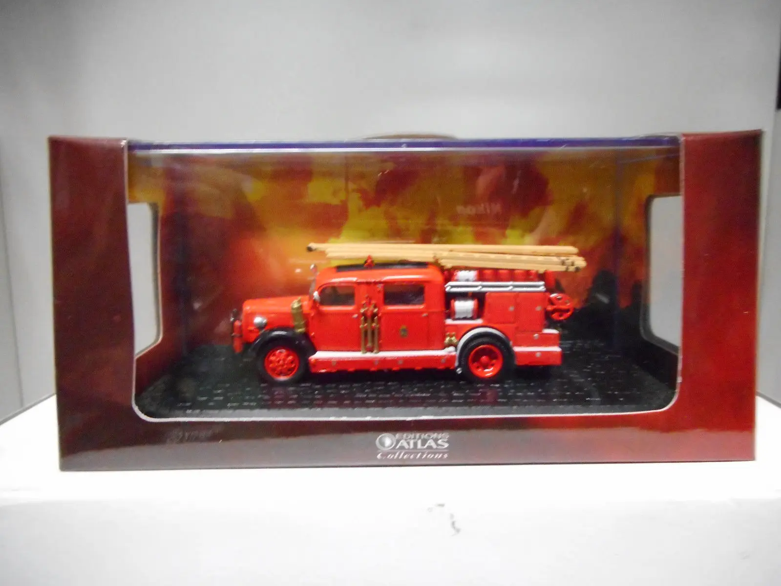 A tlas 1:72 VOL VO B 11 Fire engine boutique игрушечный автомобиль из сплава для детей Детские